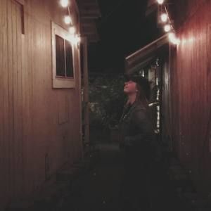 Meet your Posher, Simone